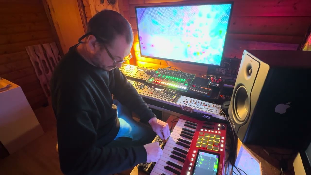 Live Jam, chill DUB Techno 