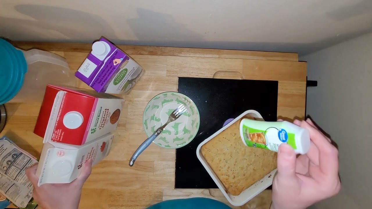 Low-carb Tres Leches cake. Box mix recipe SO easy and fast!!