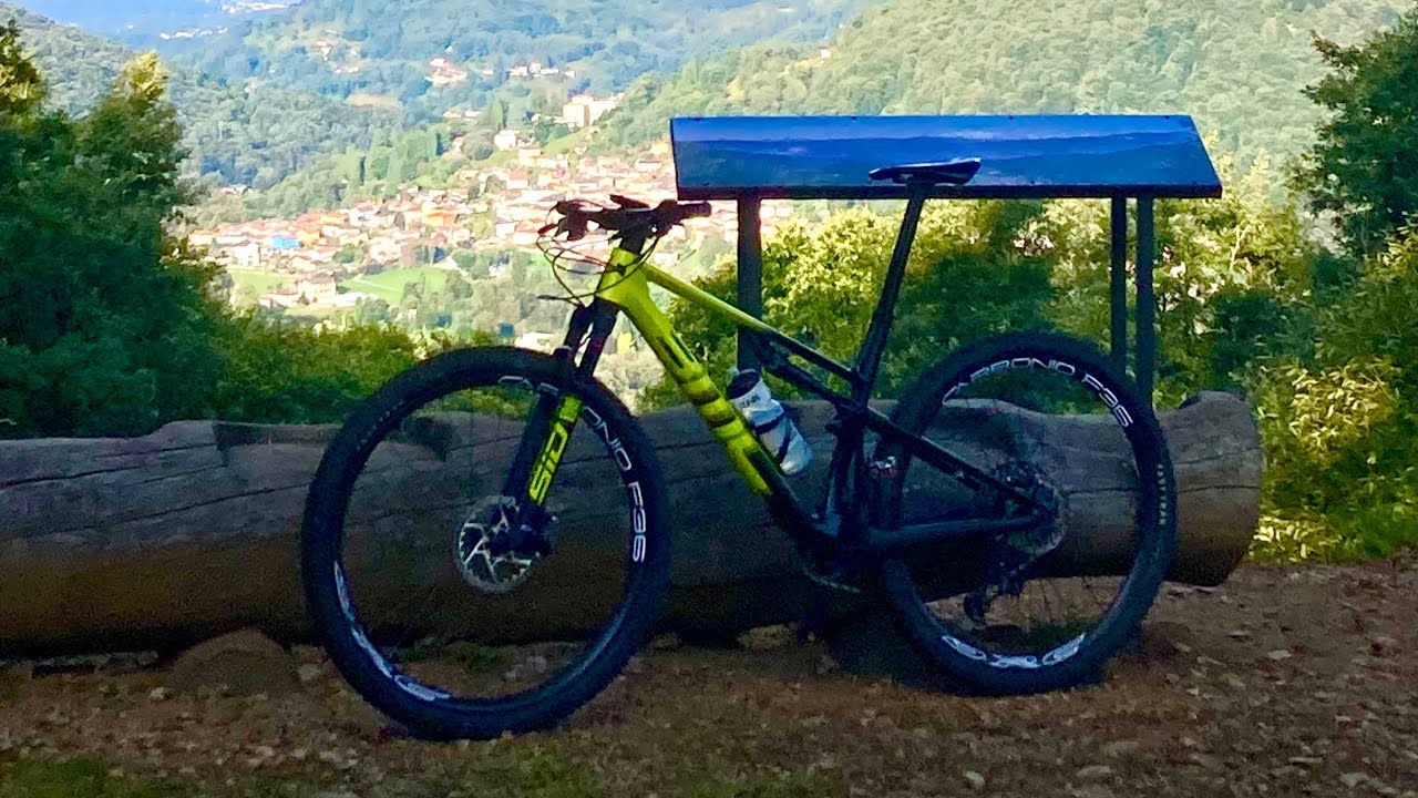 BMC Fourstroke 01 ( Pregi, Difetti e Peso)