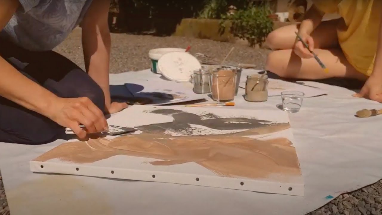Je crée ma peinture naturelle à base de minéraux | De la terre à la toile
