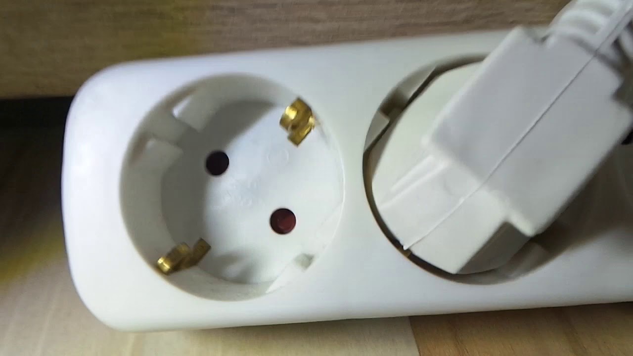 STECKDOSEN LEISTE STECKER GEHT SCHWER RHEIN ODER GER NICHT  30.4 20 20 TEIL 1