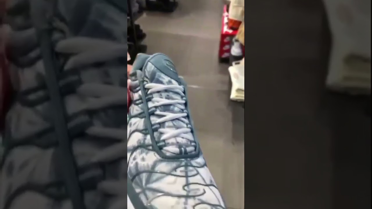 جولة في  Foot  Locker  متجر  الاحذية الرياضية مع نظرة سريعة على الاثمنة