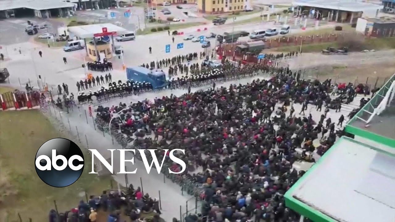 Thousands of migrants stuck in squalid conditions in Belarus