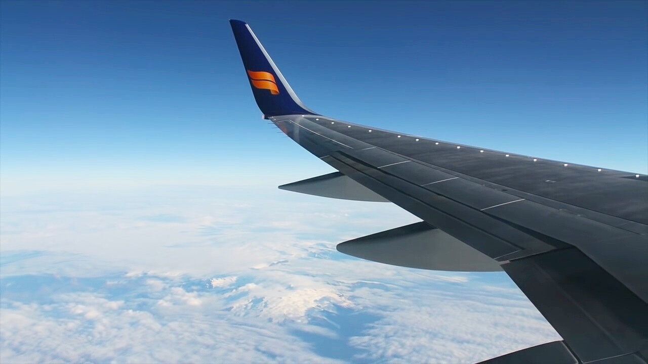 Icelandair 757-200 Reykjavik/Keflavik-Oslo Safety, Takeoff, Inflight, Landing FI318