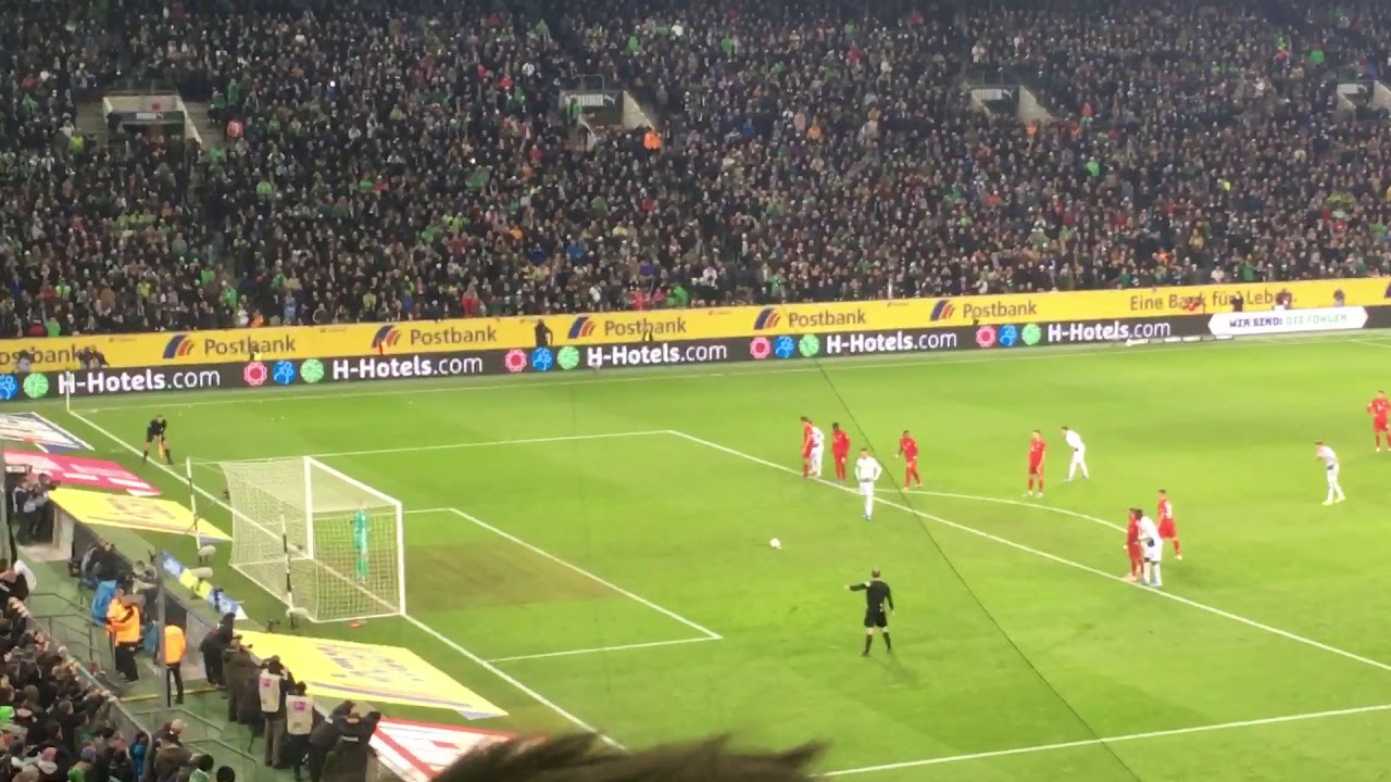 Gladbach Bayern Elfmeter 2:1 Nordkurve