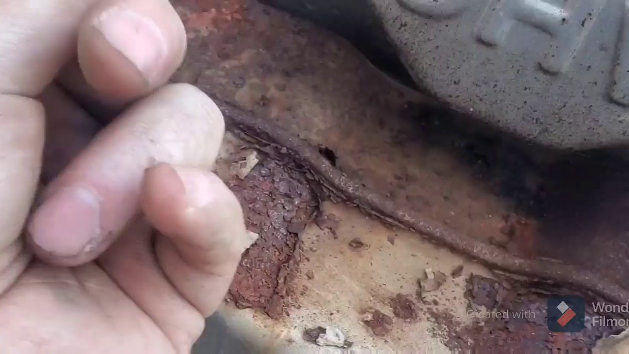 Have White Smoke Coming From Front of Mower ? Could Be A Gasket! Solved