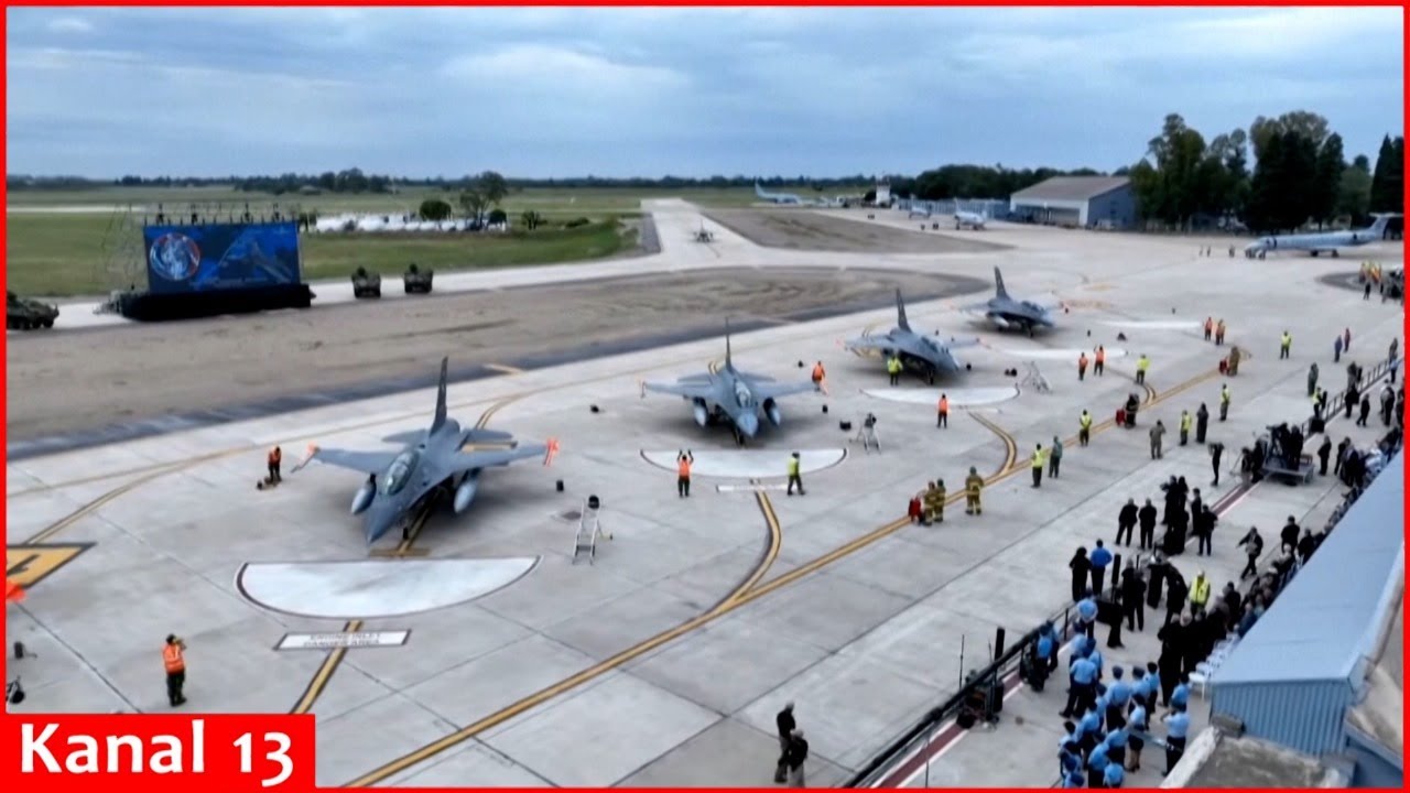 Толпы наблюдают за дебютом F-16, пока Майли рекламирует крупное обновление военно-воздушных сил А...