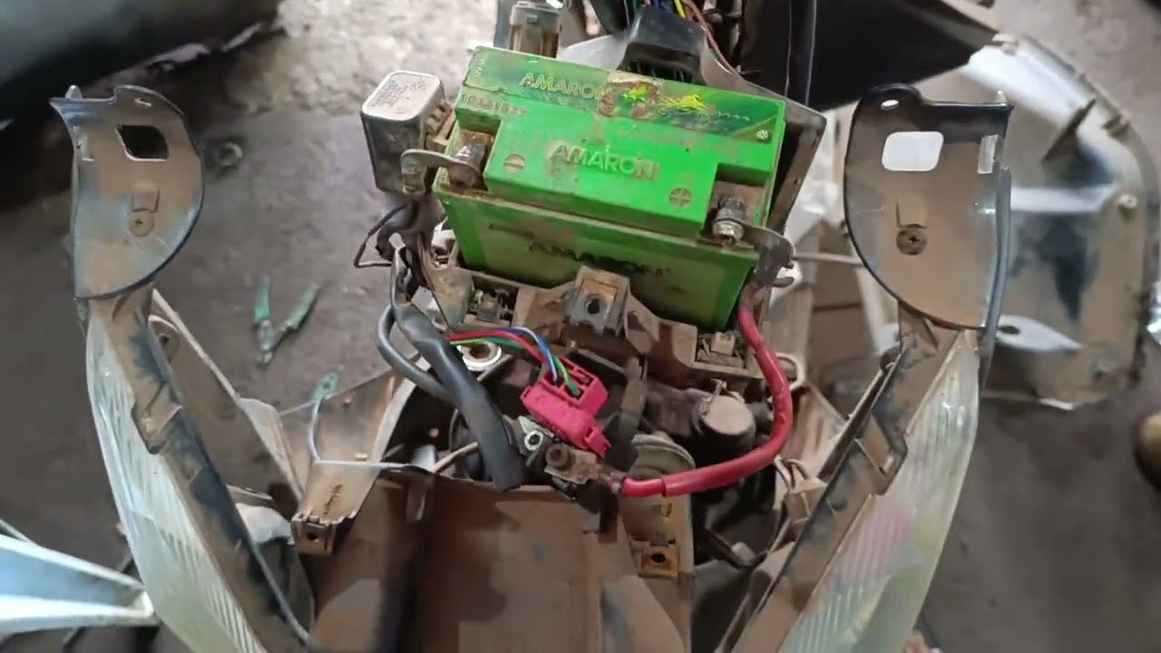 Yamaha Alpha self problem#automobile #rider #bikemechanical #mechanist #engineer #india
