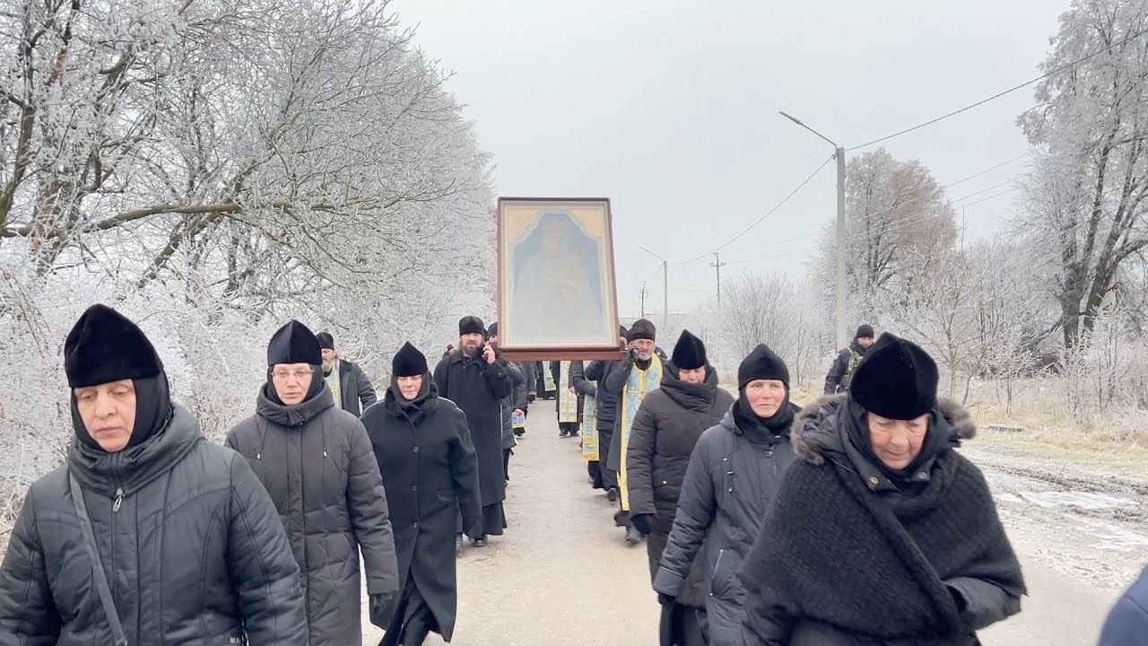 Перенесення Барської ікони Божої Матері у монастир, хресна хода та архієрейське богослужіння