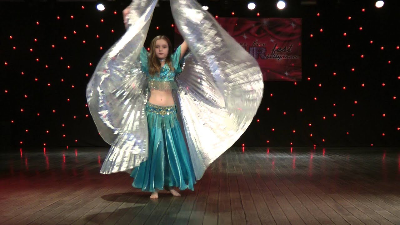 Elizabeth Kochura ⊰⊱ GLAMOUR bellydance fest '16.