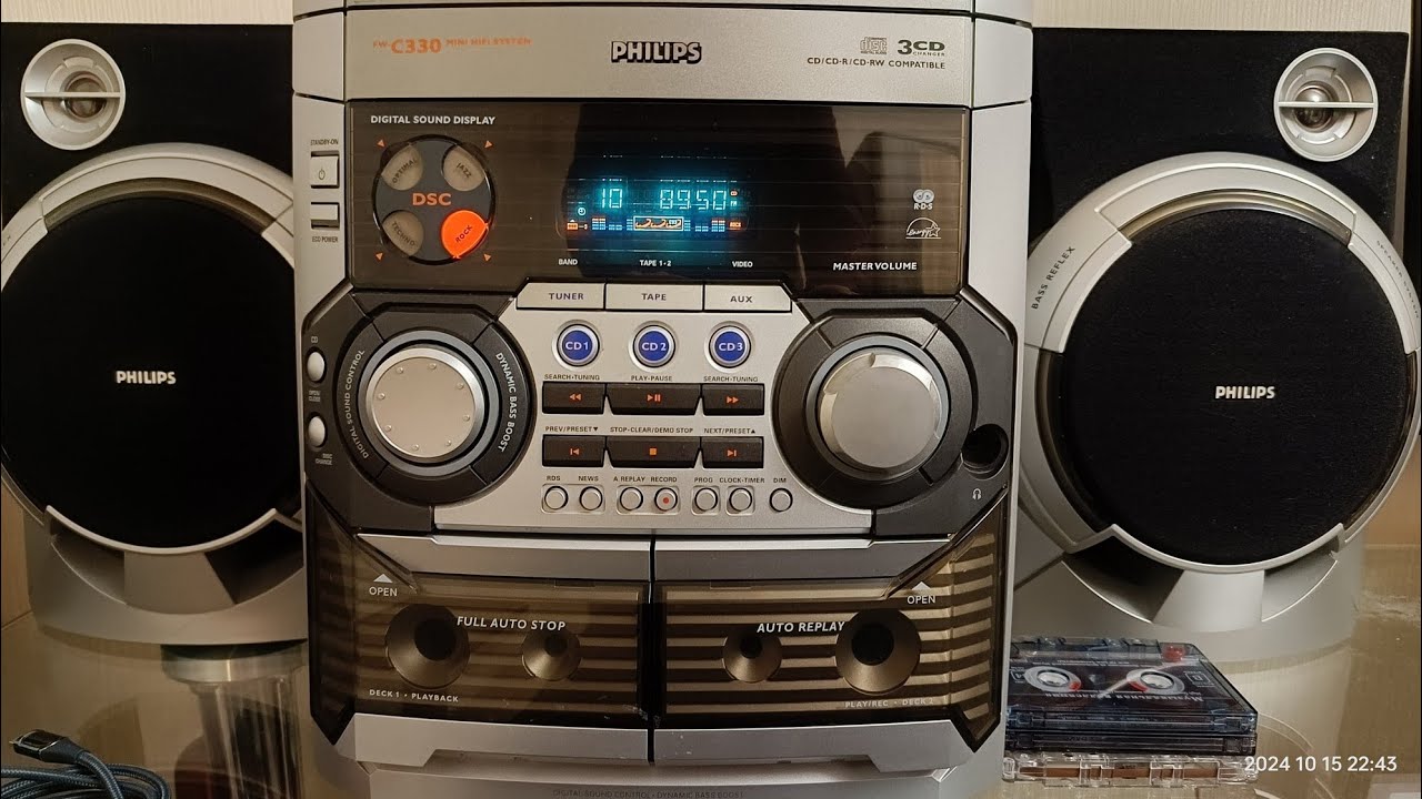 Музыкальный центр Philips fw c330
