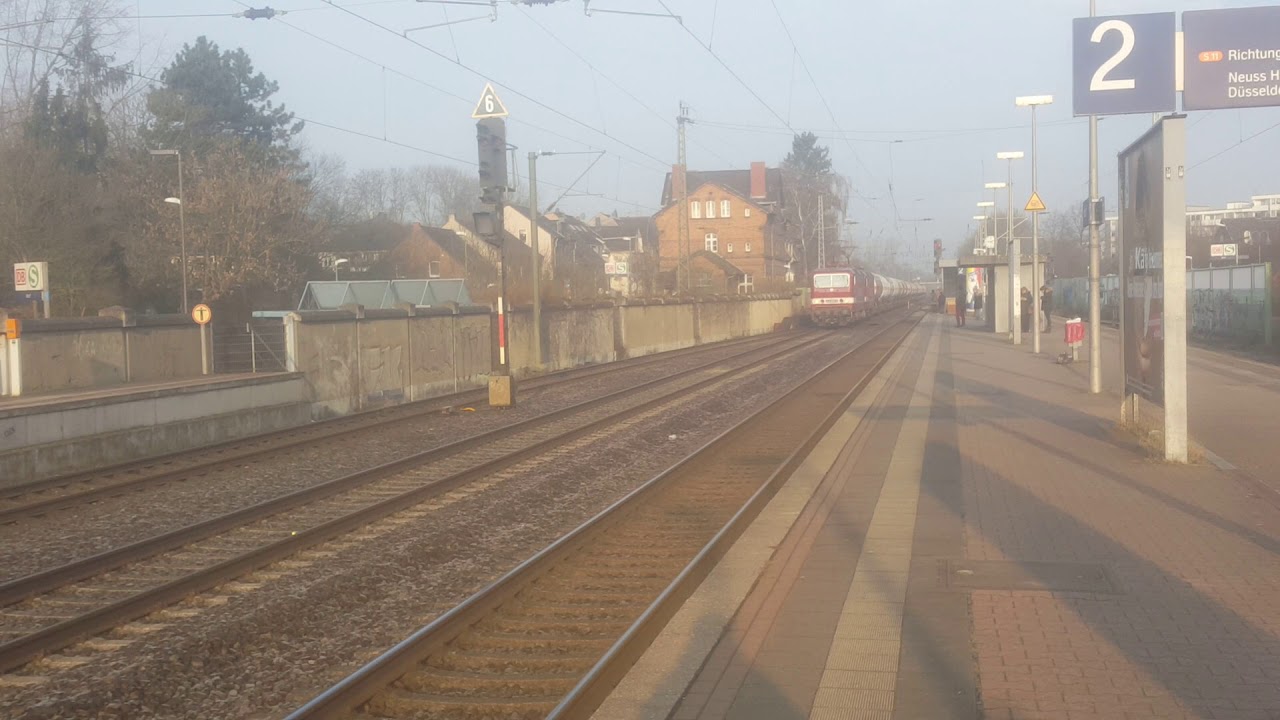 Doppeltraktion BR243 in Norf
