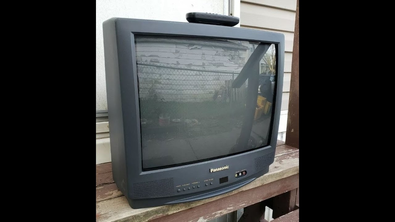 TV PANASONIC CT 20g23 cerrado  vertical