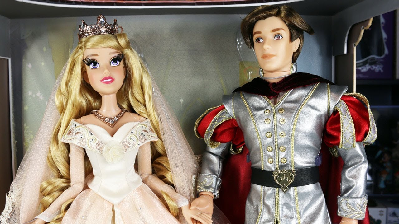 Disney Limited Edition Dolls - Wedding Aurora and Prince Phillip