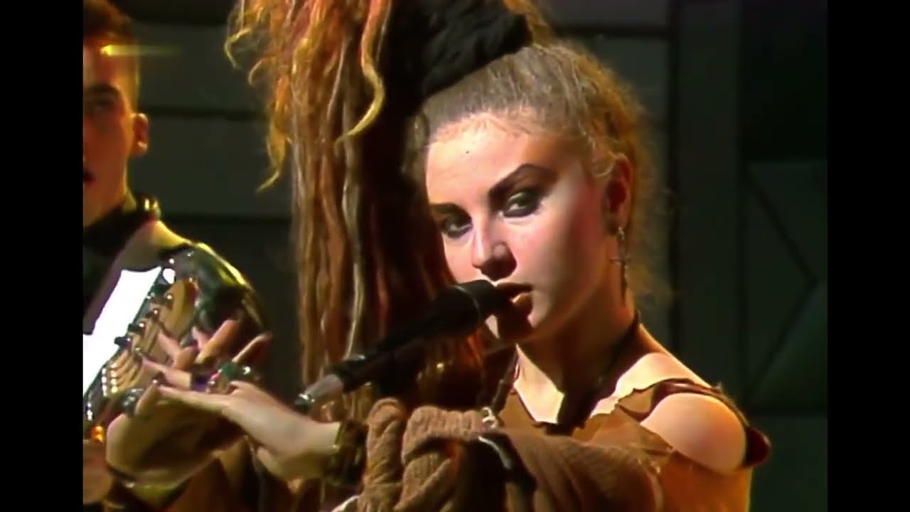 Ni T&uacute; Ni Nadie - Alaska & Dinarama (1984) HD