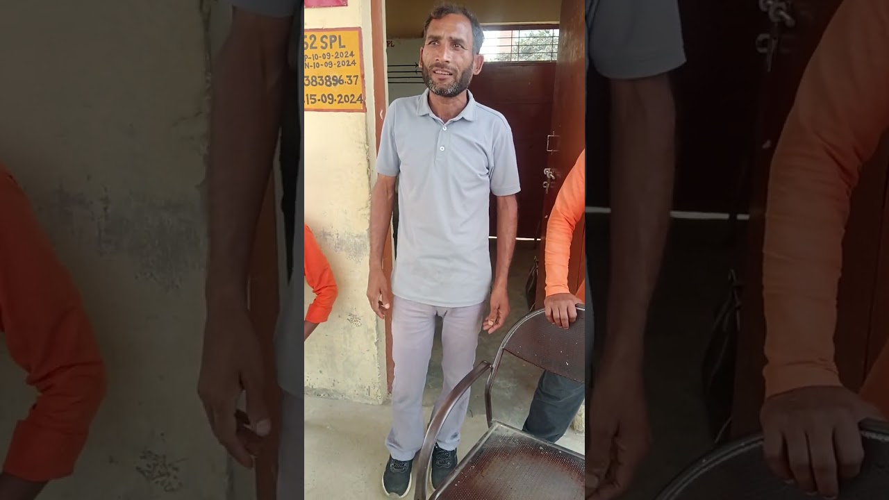 11गाडी क्रास करने के बाद रेलवे फाटक खुला तीन घंटे तक बंद रहा शाहगंज रेलवे फाटक जौनपुर उत्तर प्रदेश 