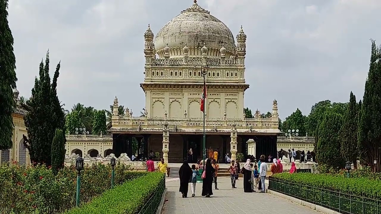 Bargah E Hazrat Tippu Sultan {R.A} Gumbaz The Tiger Of India
