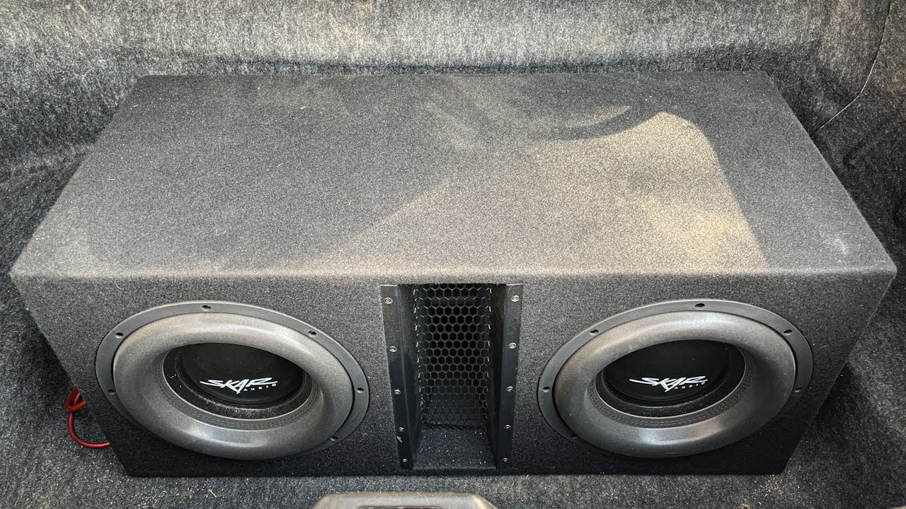Dual Skar EVL-12's, Sundown SFB-5000D, Audio Control Epicenter, Install & Demo