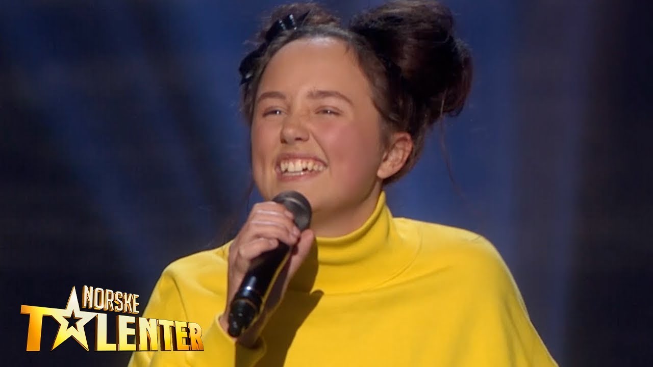 ZOE IMPONERER MED EGENSKREVET L&Aring;T I SEMIFINALEN! | NORSKE TALENTER 2019