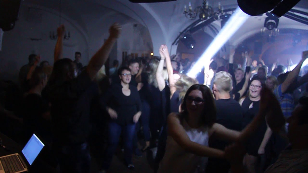 DJ TRECK  - ONE NIGHT IN KOBRA 4.11