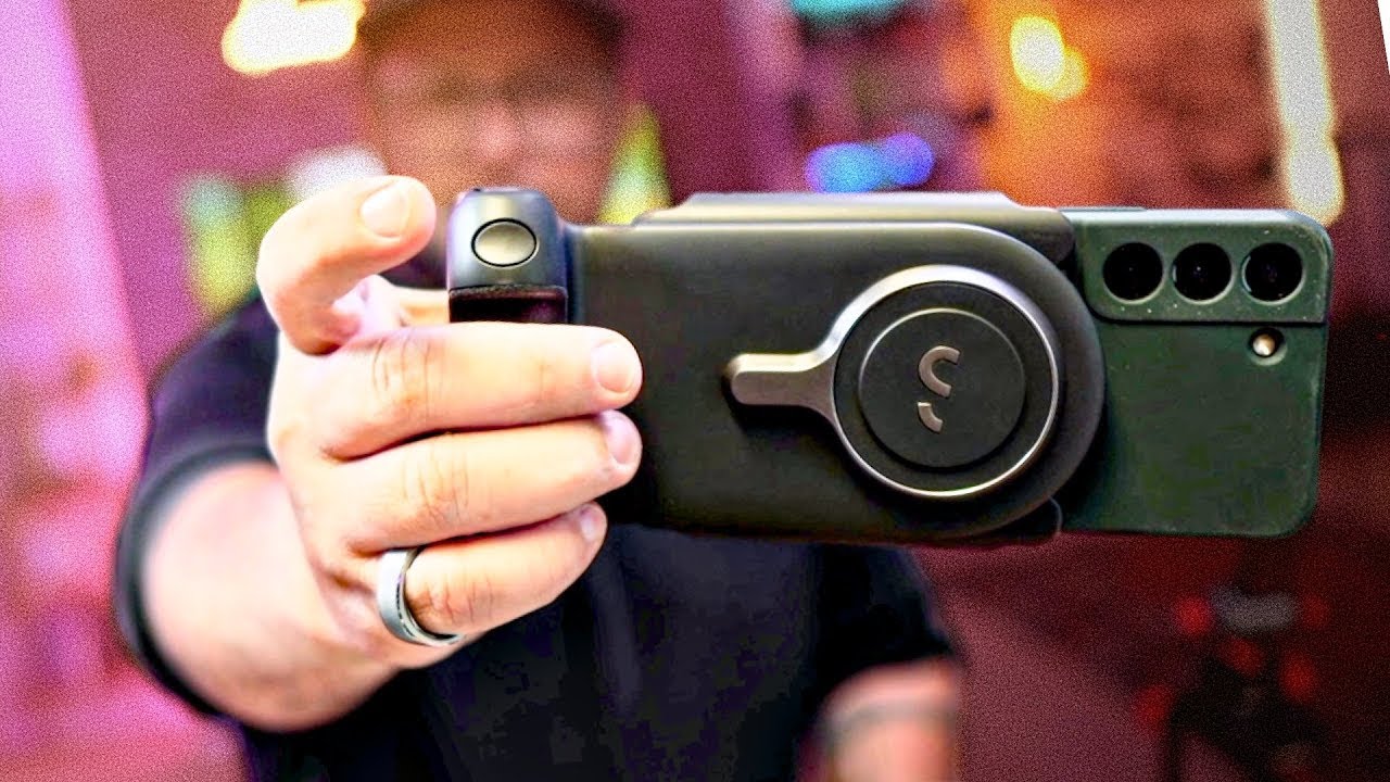 ShiftCam ProGrip Mobile Battery Grip   Wireless Shutter, Built in Powerbank, Qi Charging