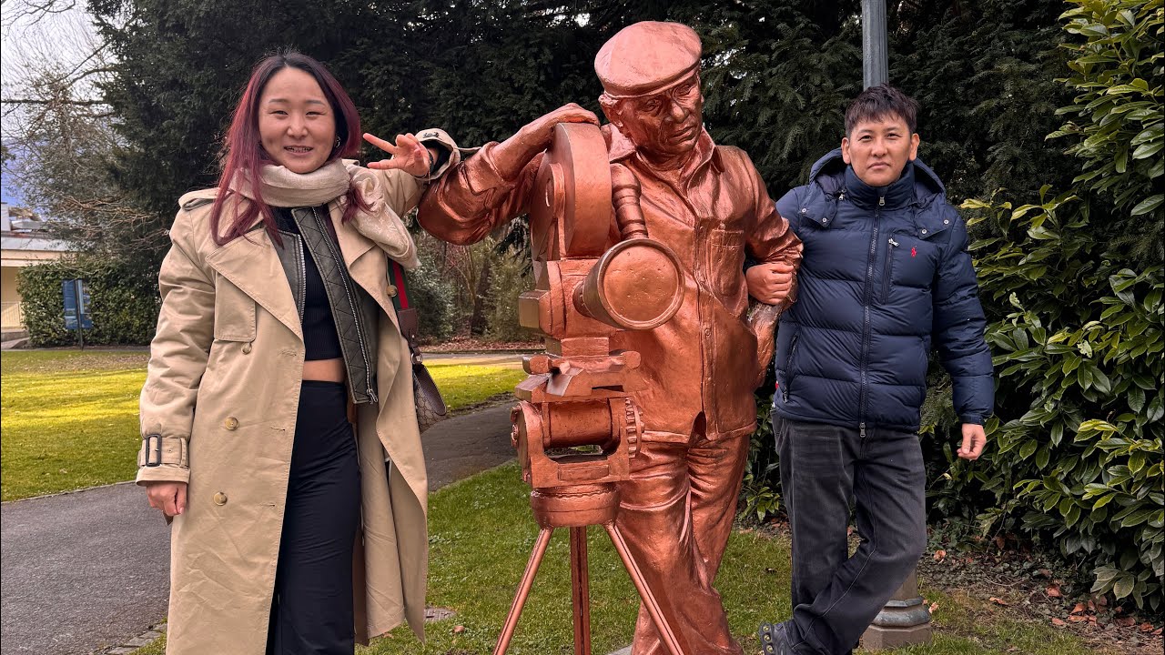 Celebrated losar in the heart of Switzerland with my favorite people ❄️✨ |