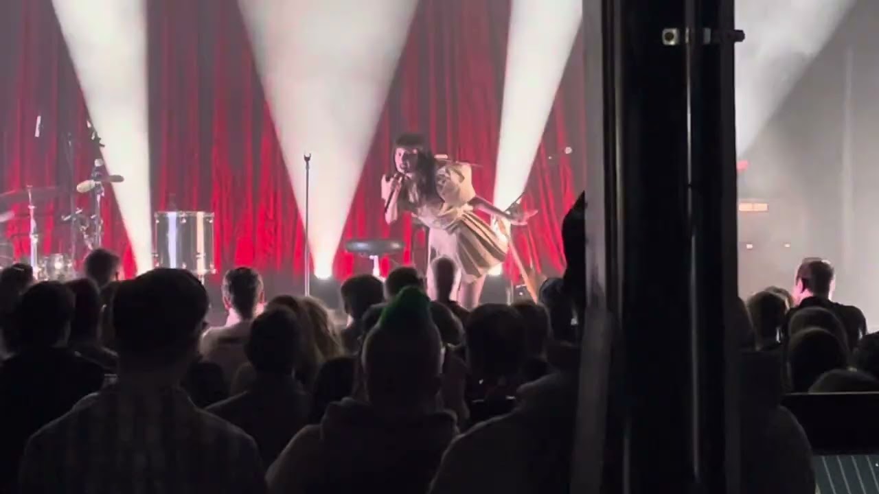 Lauren Mayberry SHAME Buffalo, NY 02/08/25
