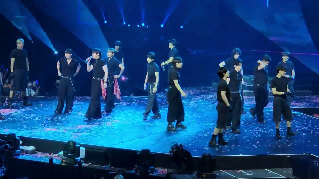 SUPER JUNIOR SUPER SHOW MOA ARENA MANILA 20TH ANNIVERSARY