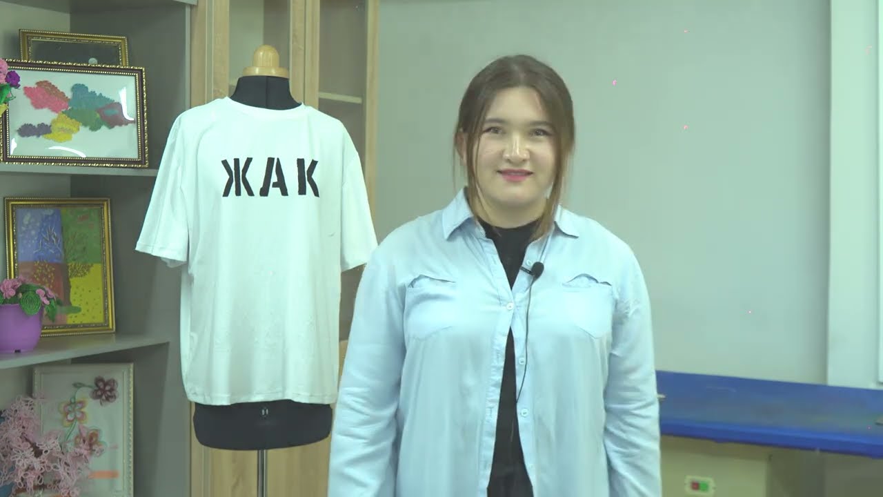 Работа студентов Джалал-Абадского колледжа по профилю дизайн одежды при пошиве спортивной одежды