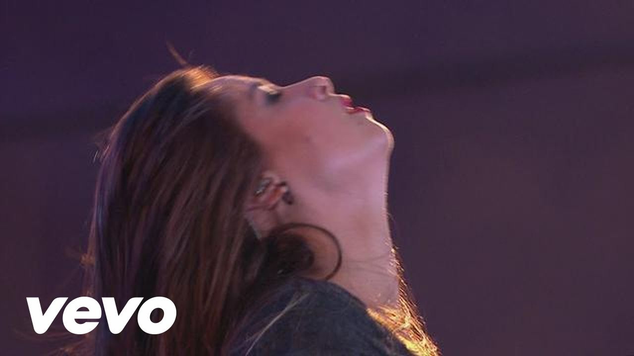 Orquestra Sinfônica Brasileira, Pitty - Índios (Ao Vivo)