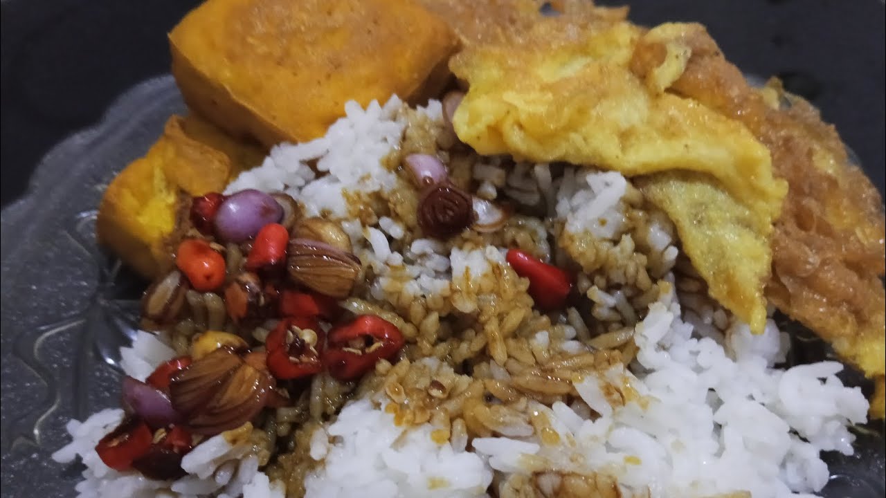 Mari makan guyzzzz dengan menu sederhana #videoyoutube #sambelkecap #tahugoreng #telordadar 