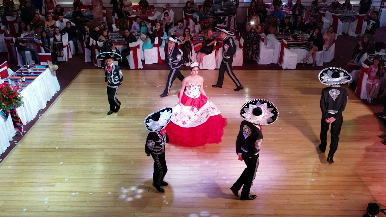 Vals de charro de Nadia Carrillo