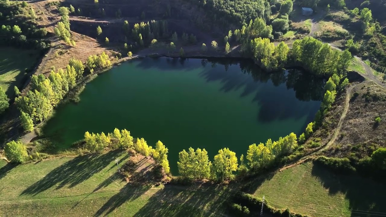 Laguna de San Martín y Lago de Sahechores.