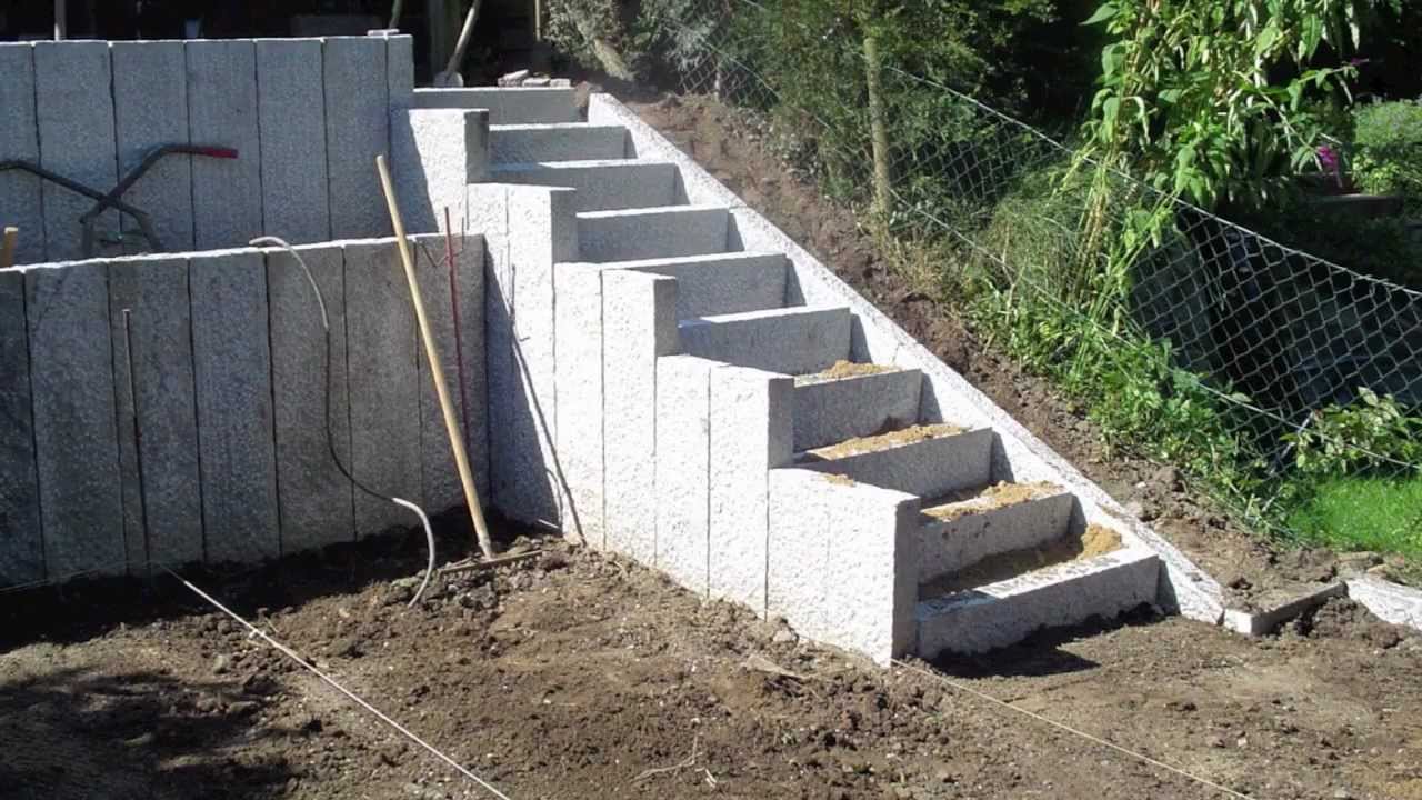 Granit Stelen