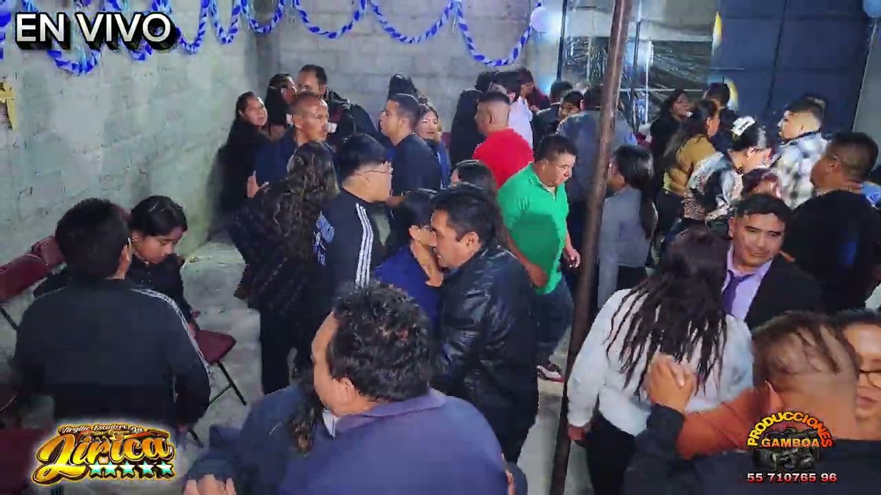 BAUTIZO Y PRESENTACIÓN  DE MELANIE MARTÍNEZ ZUÑIGA GRUPO LA LIRICA DE VIRGILIO ESCUDERO