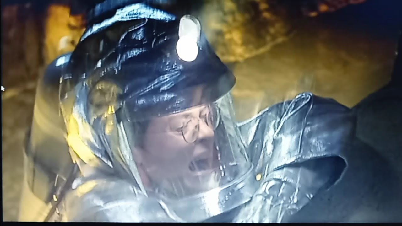 Volcano 1997 Powerful Earthquake Scene