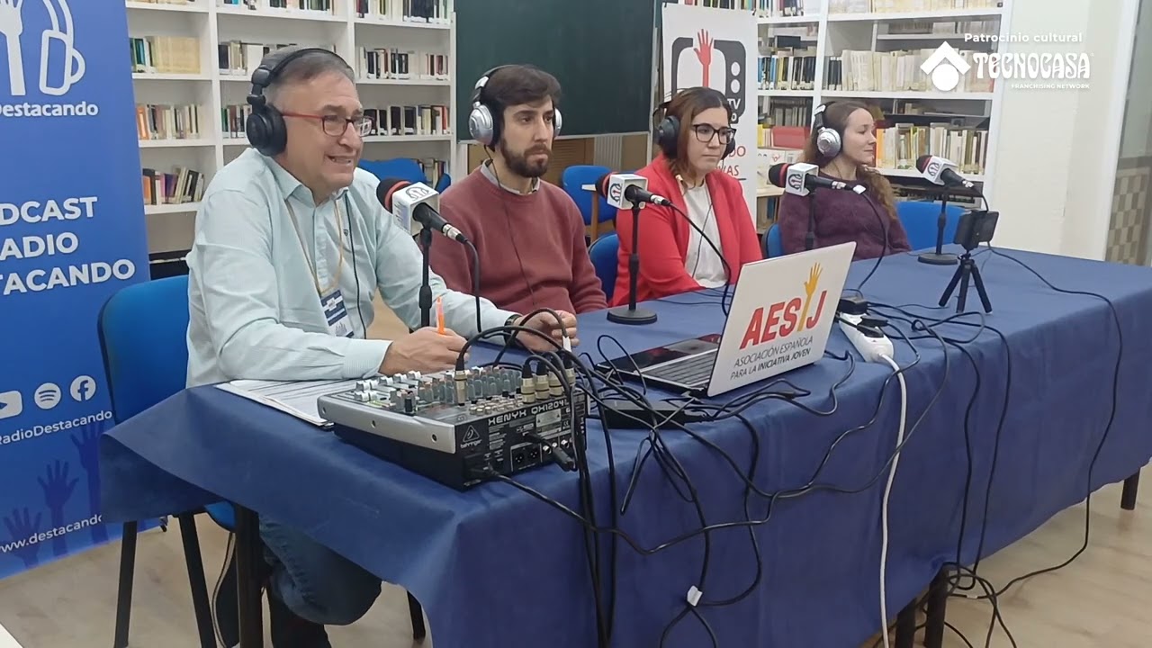 Alejandro Zapardiel, María López y Esperanza Paredes · IES Juan de Villanueva · Madrid (Usera).
