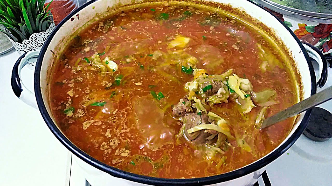 Soyuq Havalarin ən ləzzətli Yeməyi olan Borşun hazirlanmasi.