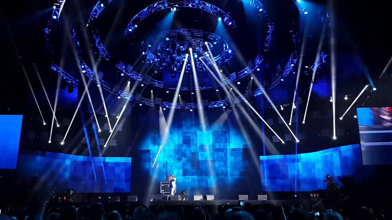 Akon - Play Hard, Right Now, Beautiful (Live In Saint Petersburg) [Part 2]