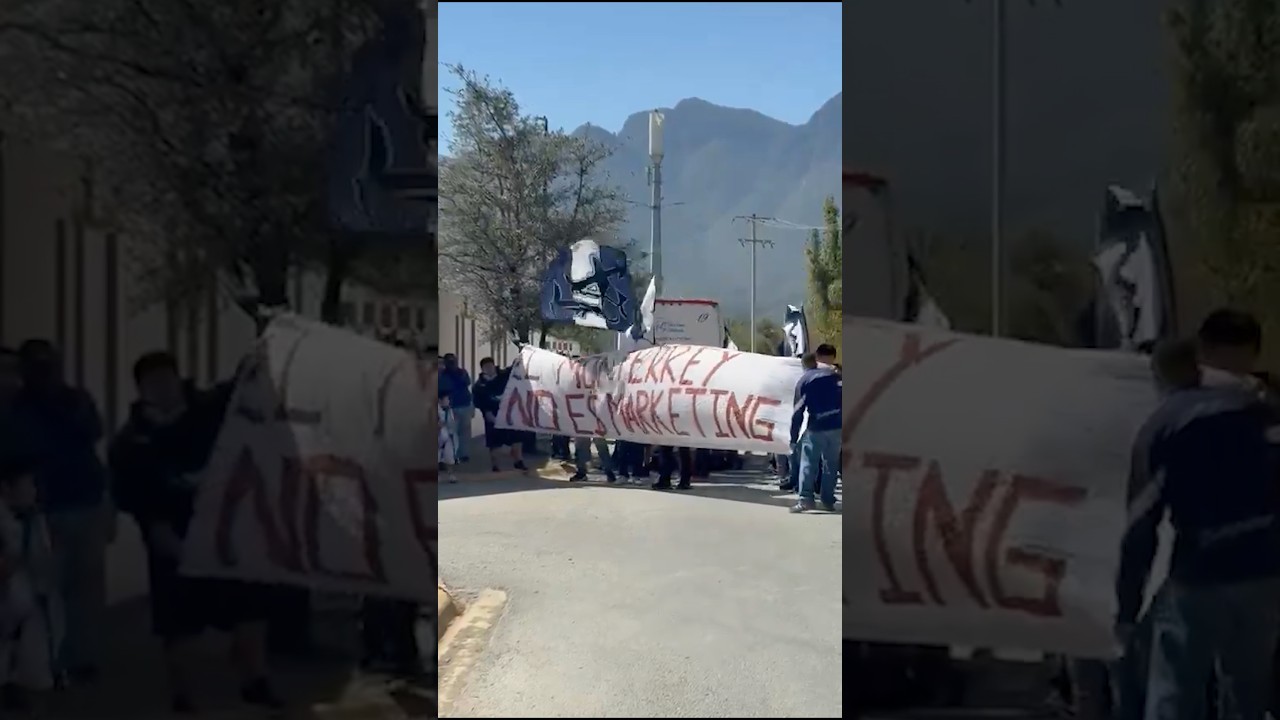 Protestas contra Rayados y Salcedo da la cara
