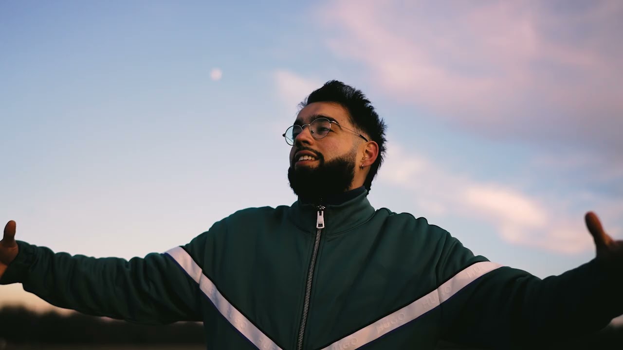 Andre Masters & Chewbeats - Sir Gaga ft. Rillflyninja (Official Music Video)