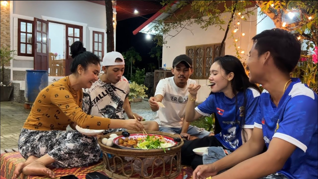 มาบ้านเเฟนในรอบ8วัน มาดูอาริต้าจะทำอะไรให้กินอีก