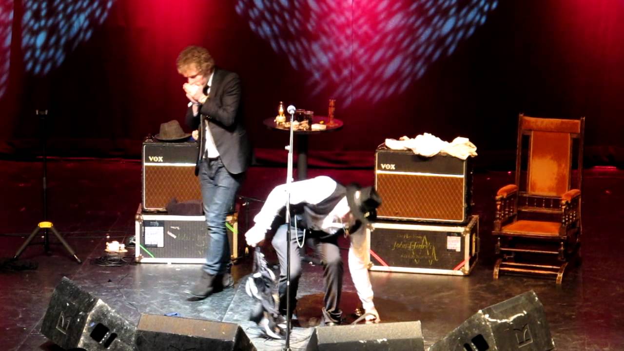 Pete Doherty Twist and Shout @ Newcastle 2011