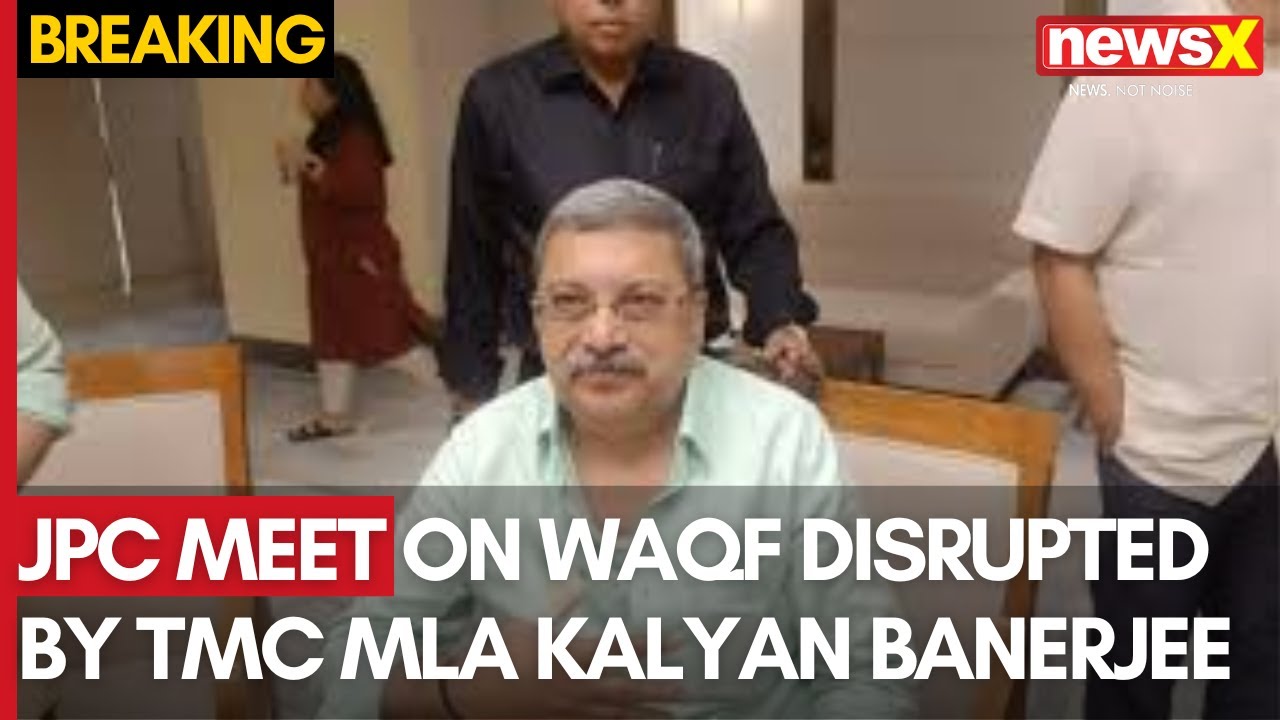 TMC Leader Kalyan Banerjee Creates Uproar in Waqf Bill JPC Meeting | NewsX