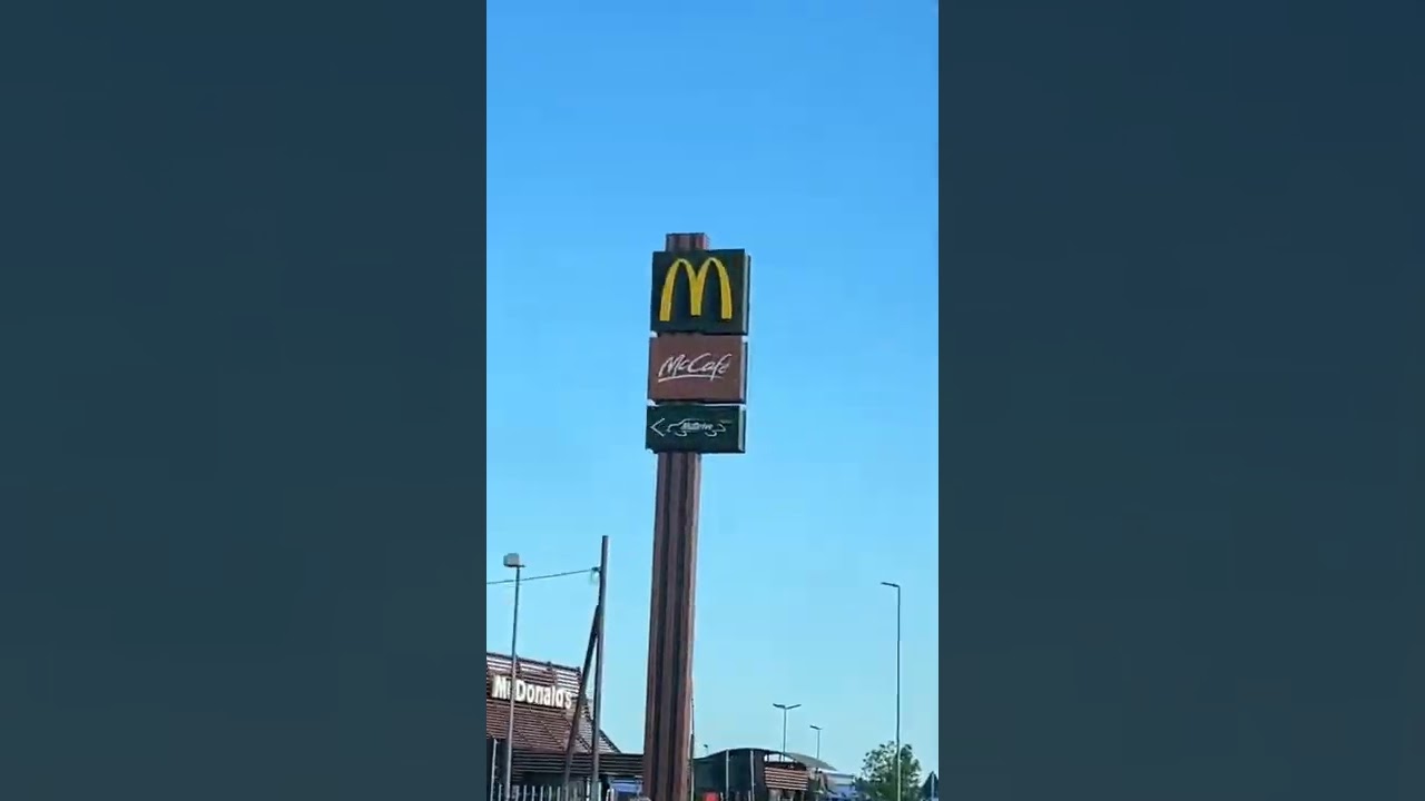 BEER at Italian McDonald's? 😳 