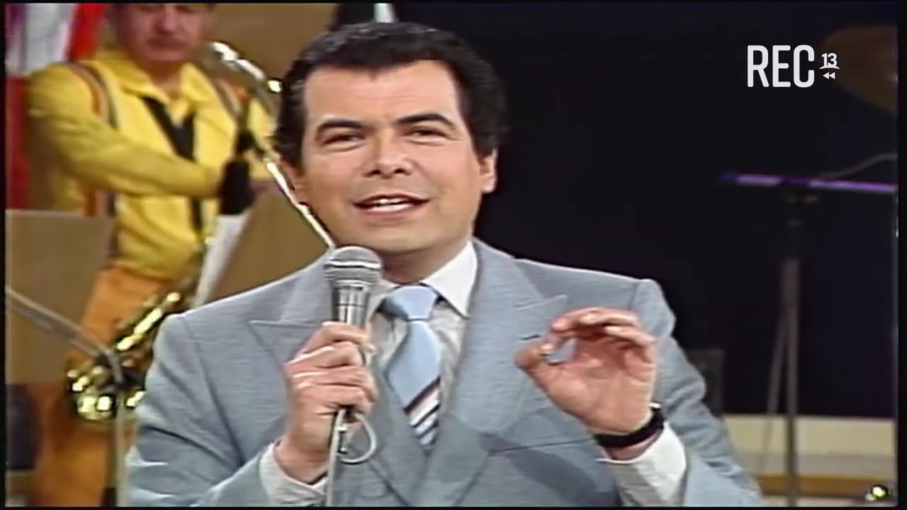 Patricio Achurra como jurado de Baila Domingo (1981)