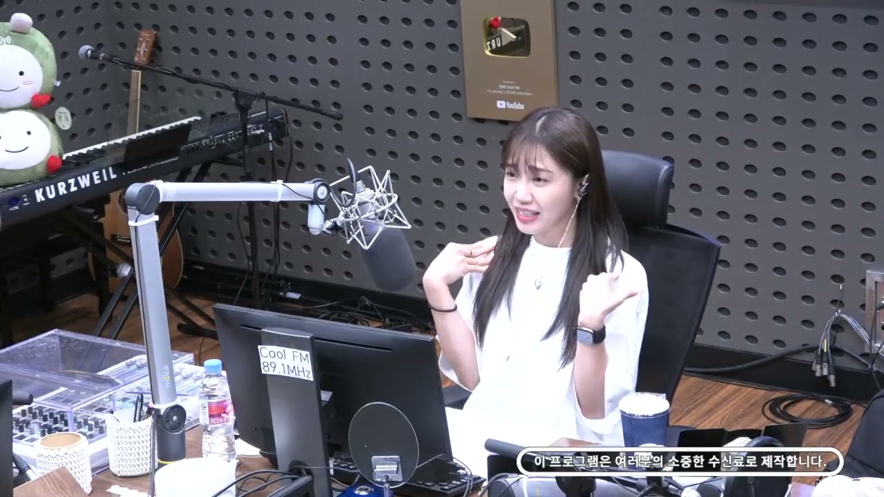 230621 박명수의 라디오쇼 스페셜DJ 에이핑크(정은지) with 이현이, 슬리피