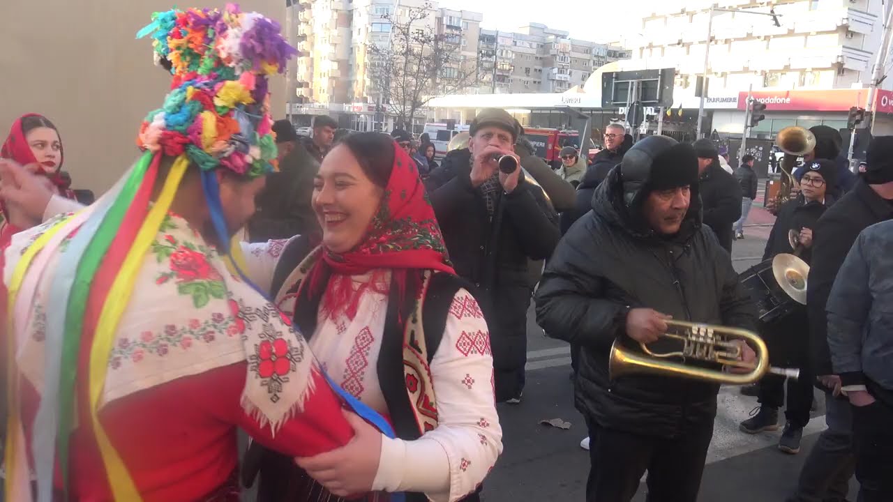 Fanfara lui Marinel Ciobanu si Ansamblul de la Todiresti Vaslui la Alaiul Datinilor Bacau 2025