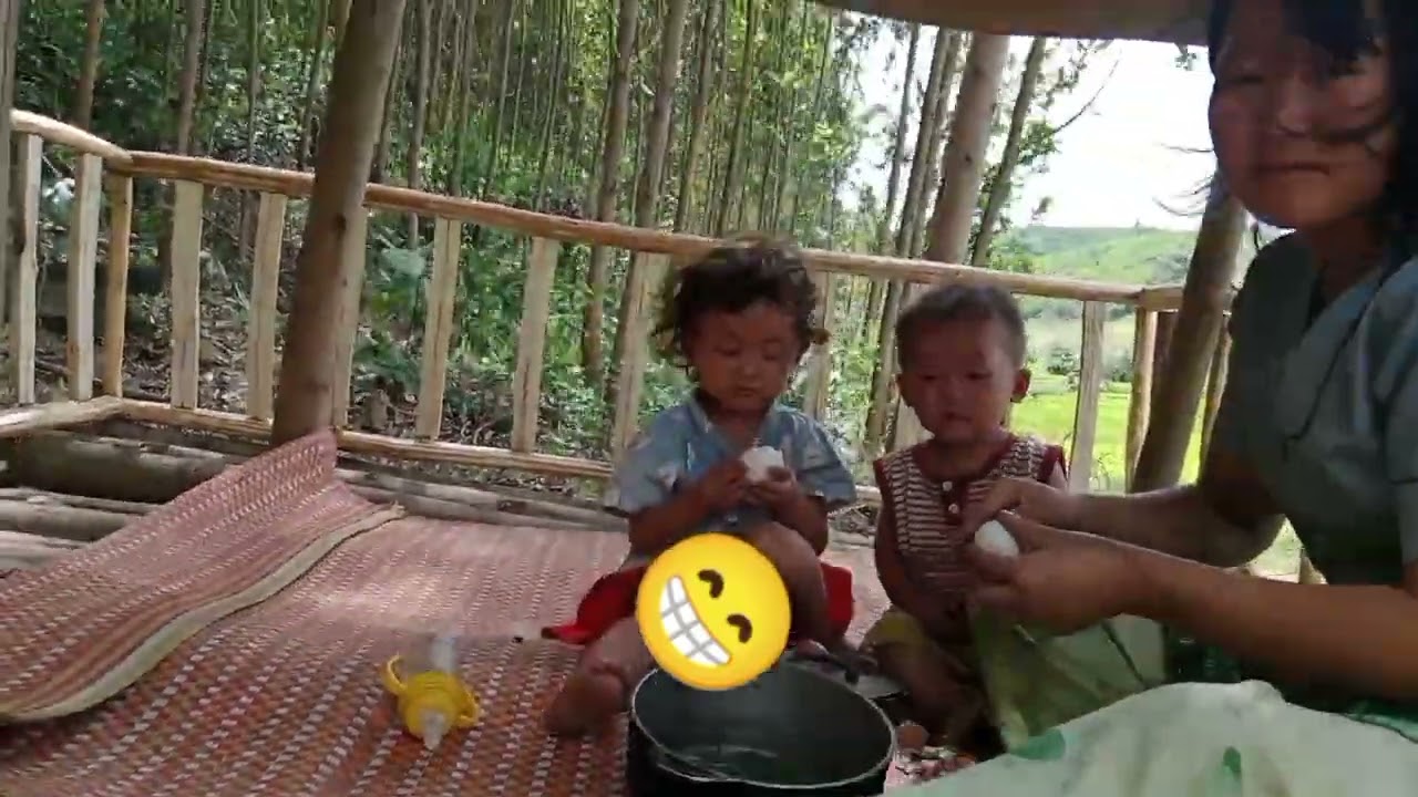 Cùng Mẹ Con Em nấu Trứng Ăn Với Rau nhé -Mọi Người Cùng Theo Dõi Xem Sẽ Như Thế Nào 🌲