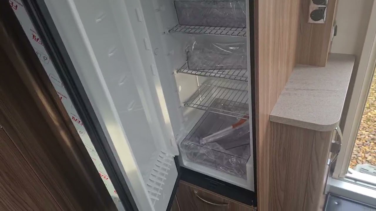 Swift Elite 835 (2022) Caravan Review